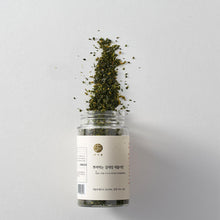 Gamtae Seaweed & Seafood Flakes open bottle