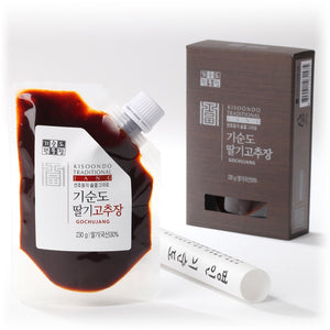 Strawberry Gochujang sauce, package and box