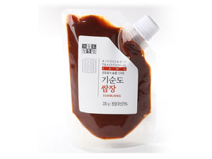 ssamjang sauce plain white background 4x3